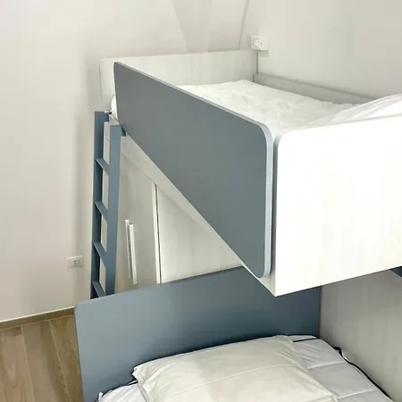 Apartment 215